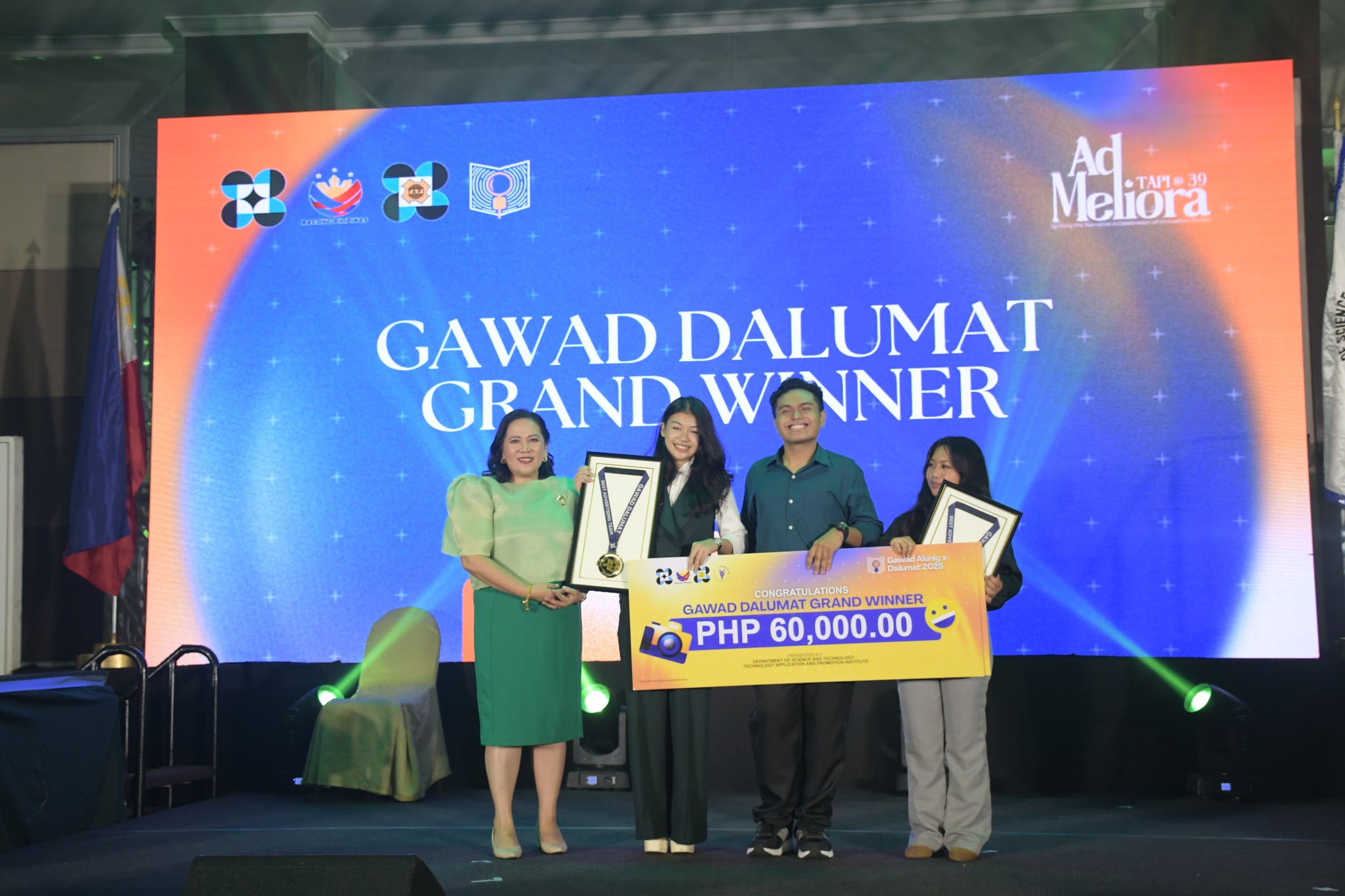 ad01a71e fa63 4d77 9eb2 b3a46d8ce630