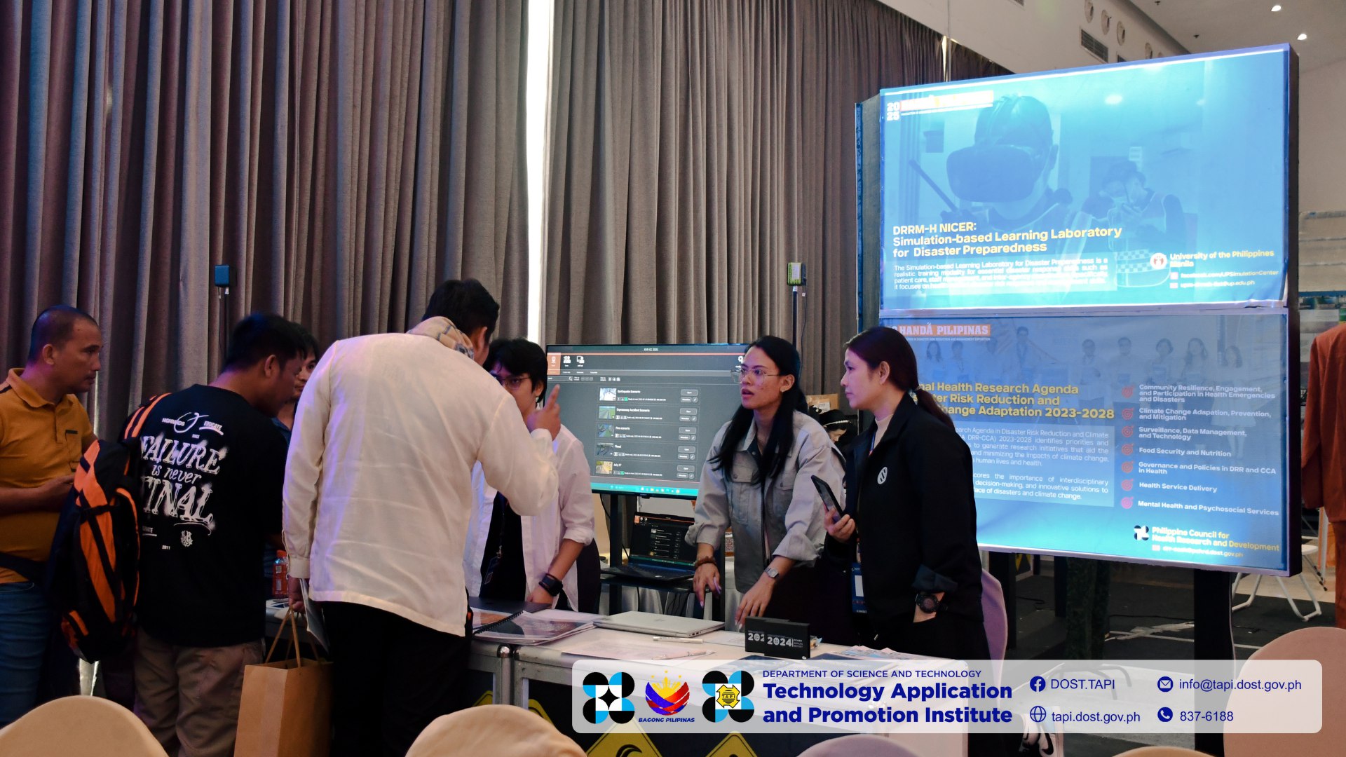 photo 6302818826067840413 w